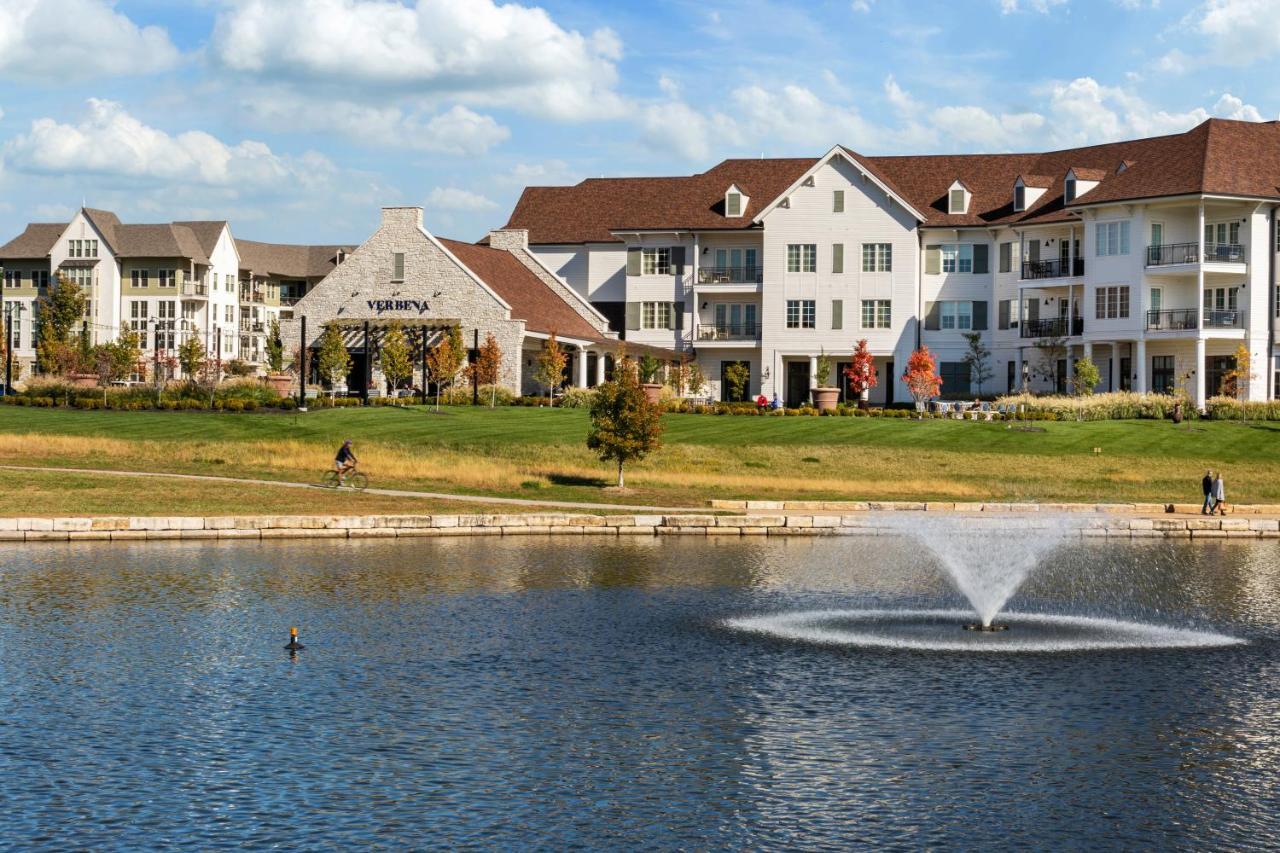 The Inn At Meadowbrook Overland Park Exterior foto
